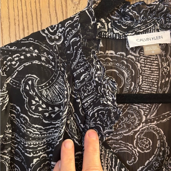 Calvin Klein Black and White Paisley Long Sleeve Dress - Picture 6 of 12